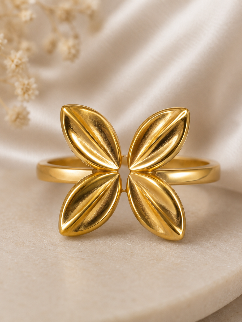 Petal Ring