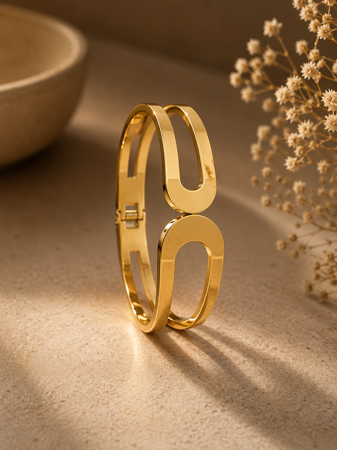 Gold Loop Bracelet